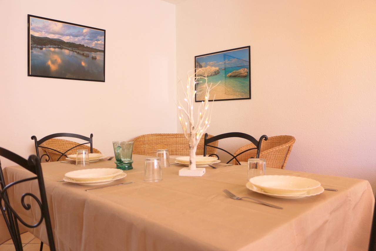 Residence Ponente Santa Teresa Gallura Eksteriør bilde